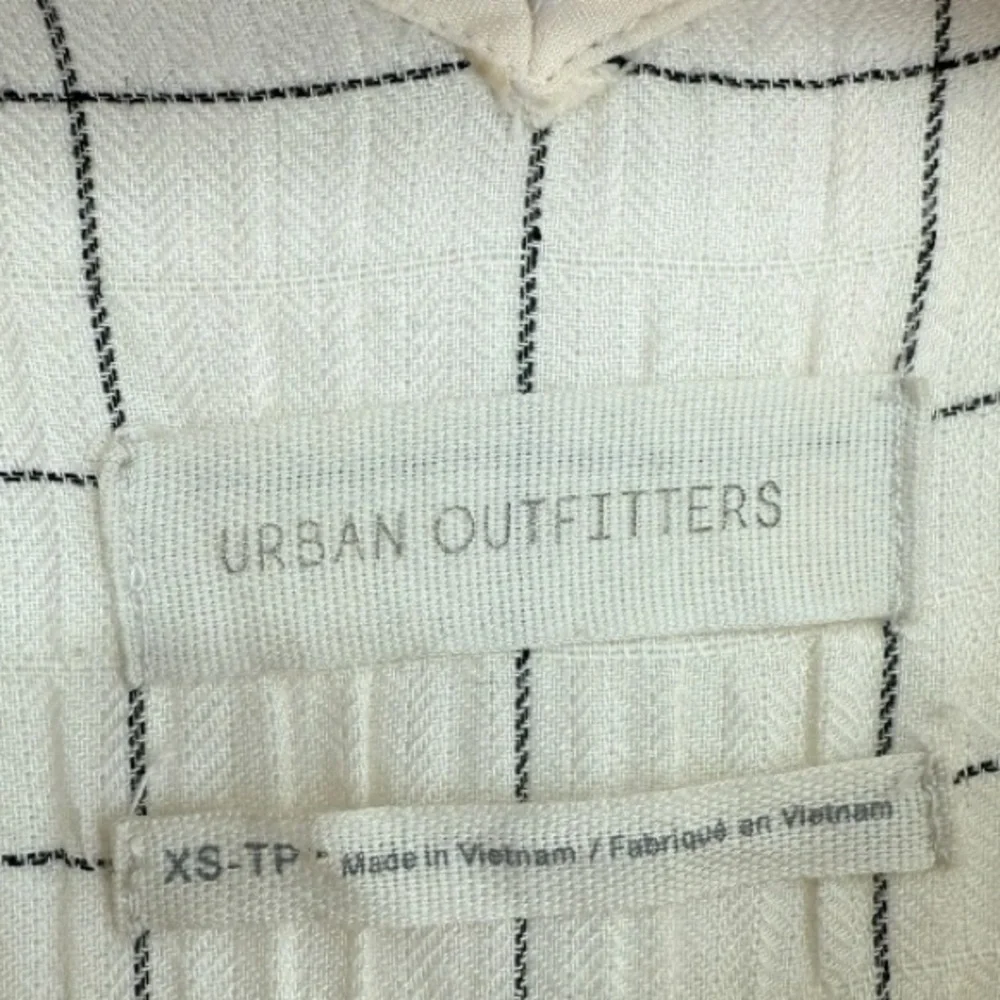 Urban Outfitters Breezy Plunging Wide Leg Sleeveless Babydoll Jumpsuit Size XS
